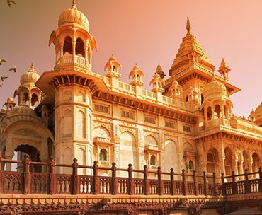 Brij Bhumi Travel Group, Mathura , TAXI SERVICE IN MATHURA